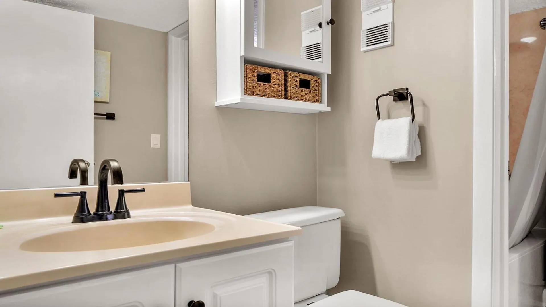 Sundestin Resort Unit 1509 Holiday home